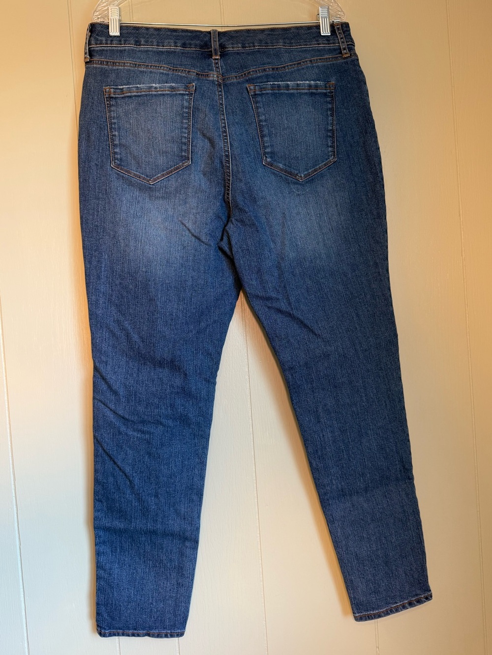 Bandolino Mandie Skinny Jeans in Dark Blue Denim Size 14 - Picture 2 of 13